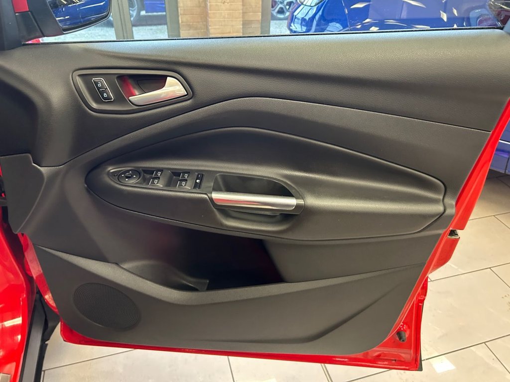 Used Ford Kuga 2016 for sale - 77780213: Photo 10