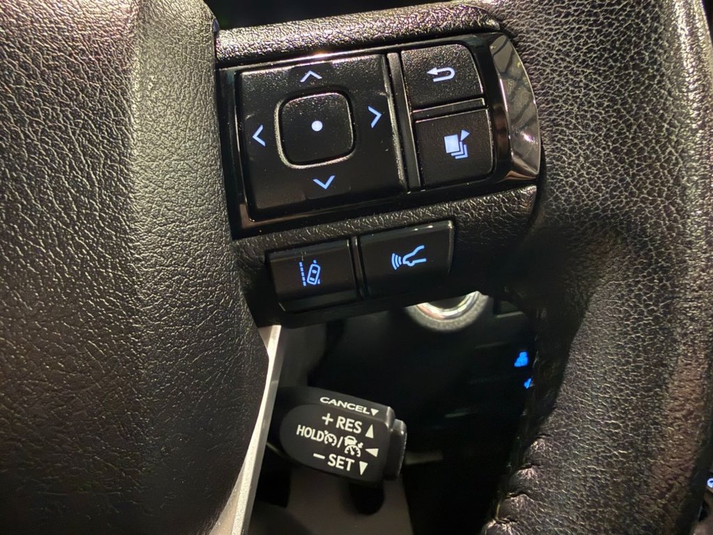 Used Toyota Hilux 2023 for sale - 76406379: Photo 15