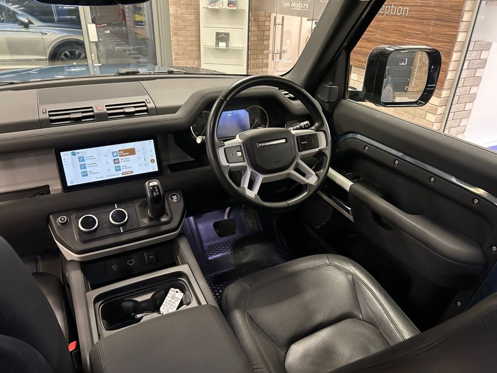 Used Land Rover Defender 2023 for sale - 77262941: Photo 28