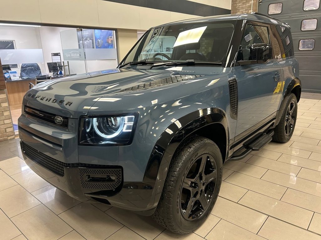 Used Land Rover Defender 2023 for sale - 77262941: Photo 3