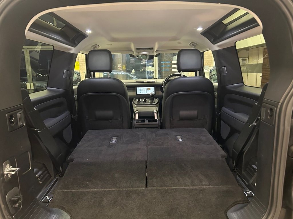 Used Land Rover Defender 2023 for sale - 77262941: Photo 31