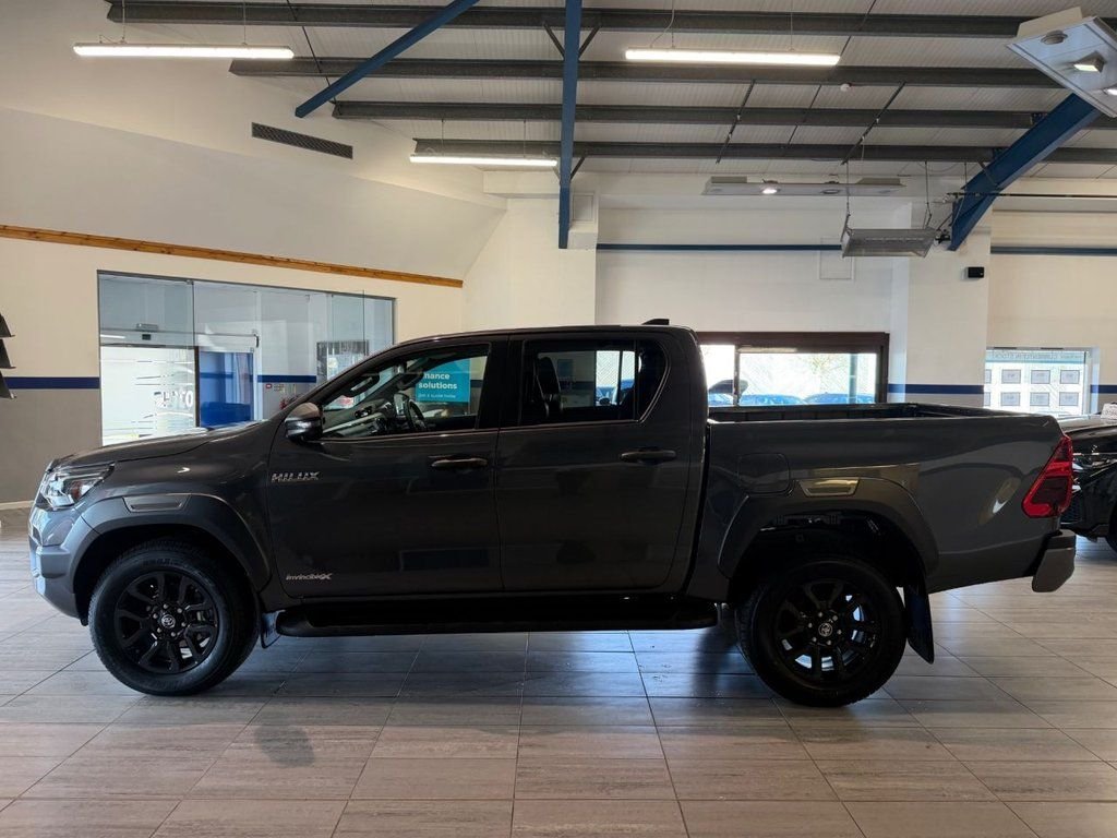 Used Toyota Hilux 2026 for sale - 77919977: Photo 4