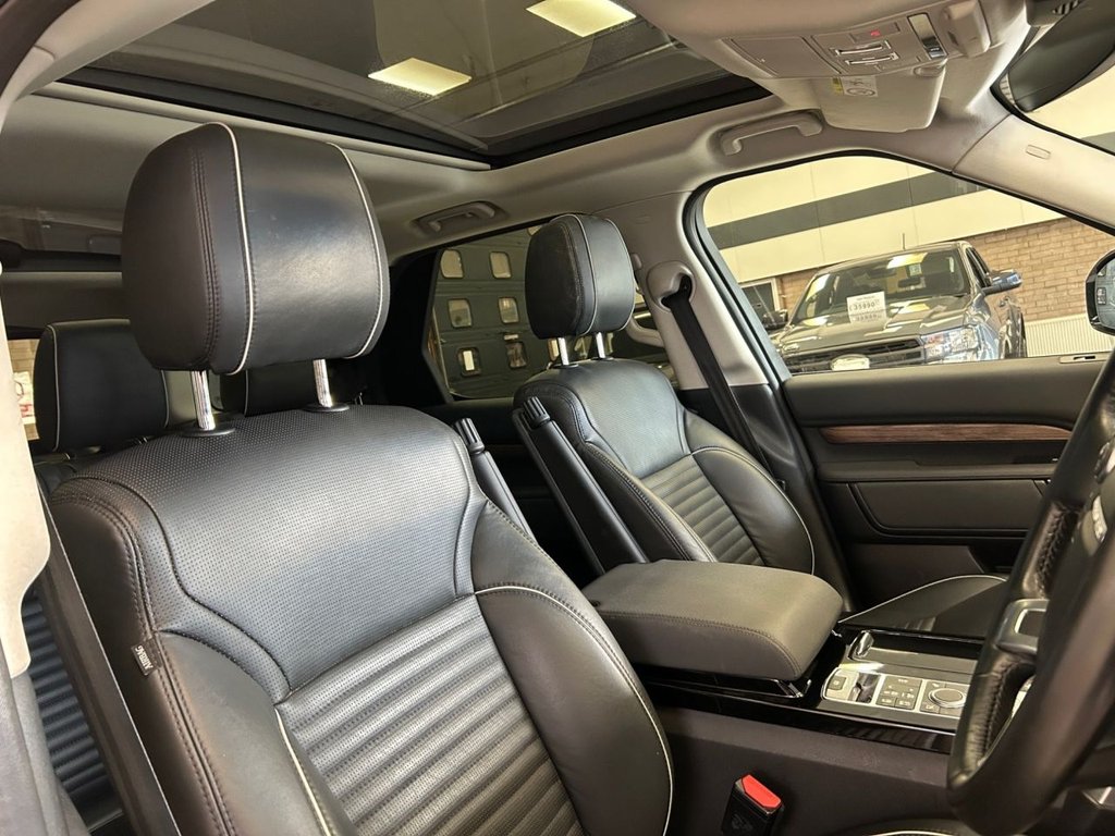 Used Land Rover Discovery 2018 for sale - 77631617: Photo 13