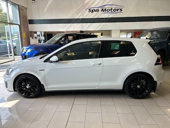 Used Volkswagen Golf 2013 for sale - 78671875: Photo