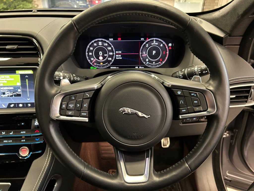 Used Jaguar F-Pace 2020 for sale - 76900305: Photo 23