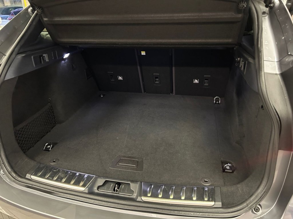 Used Jaguar F-Pace 2020 for sale - 76900305: Photo 25