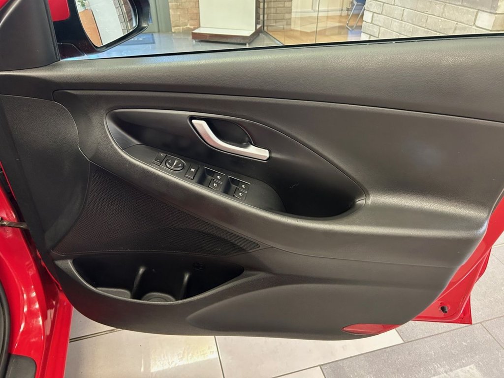 Used Hyundai i30 2017 for sale - 76798146: Photo 10