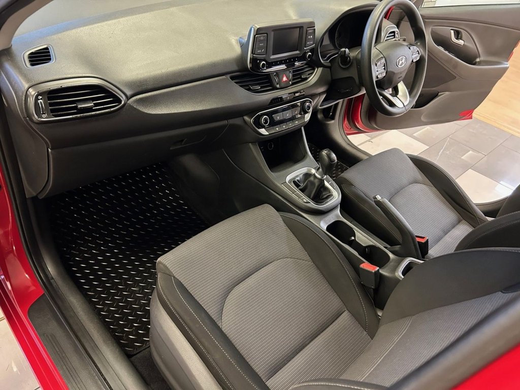 Used Hyundai i30 2017 for sale - 76798146: Photo 20