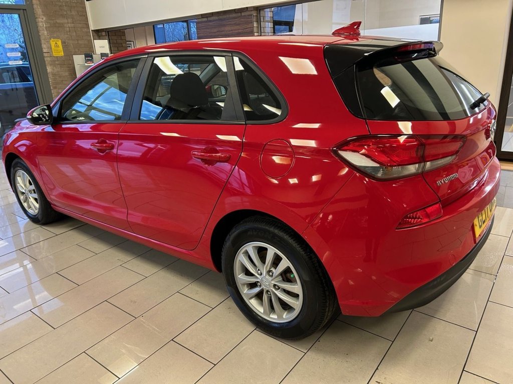 Used Hyundai i30 2017 for sale - 76798146: Photo 5