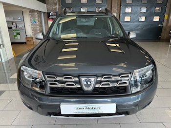 Used Dacia Duster 2015 for sale - 75516090: Photo
