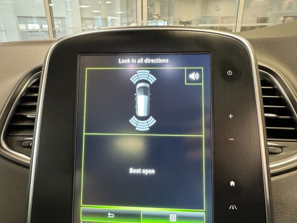 Used Renault Grand Scenic 2017 for sale - 78110397: Photo 17