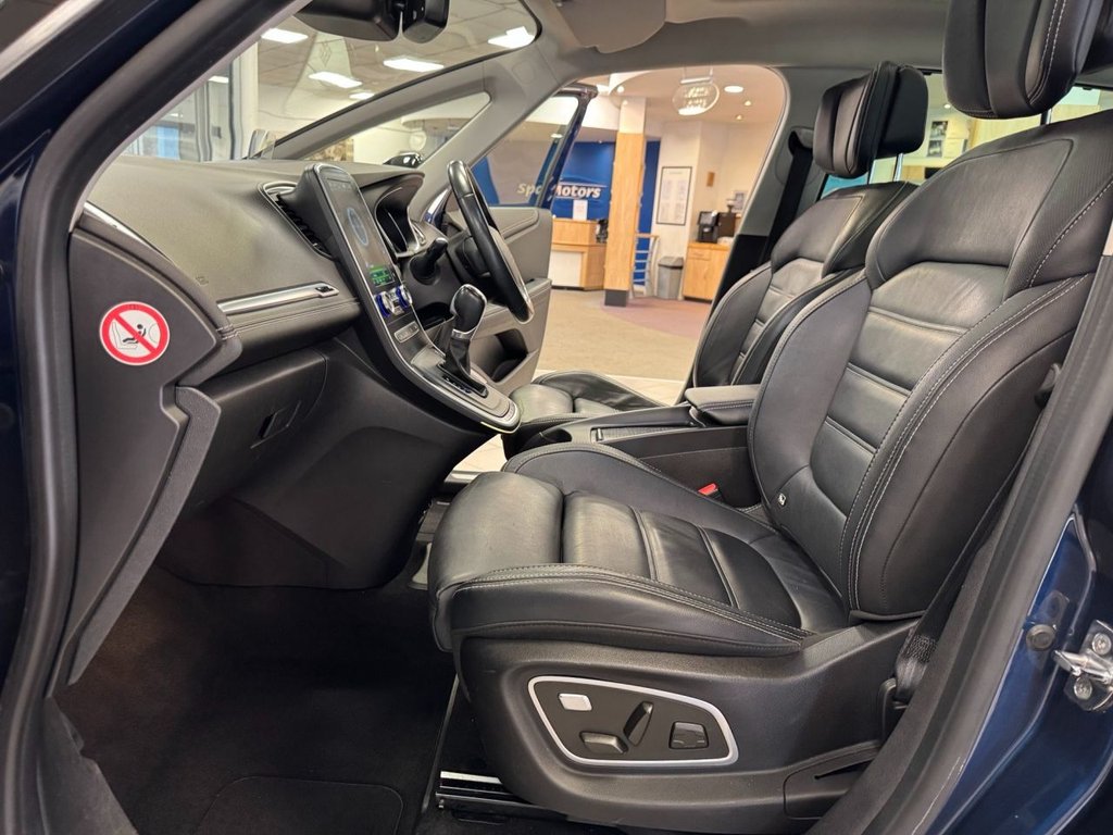 Used Renault Grand Scenic 2017 for sale - 78110397: Photo 25