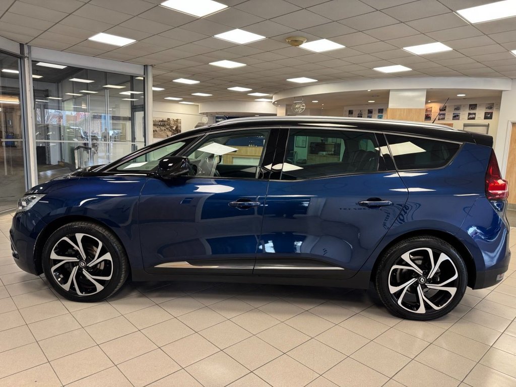 Used Renault Grand Scenic 2017 for sale - 78110397: Photo 4