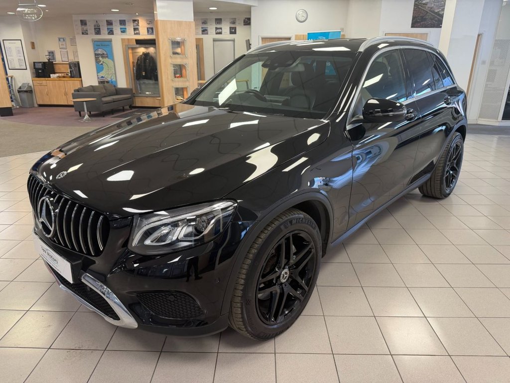 Used Mercedes-Benz GLC 2018 for sale - 77666853: Photo 3