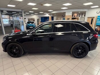 Used Mercedes-Benz GLC 2018 for sale - 77666853: Photo