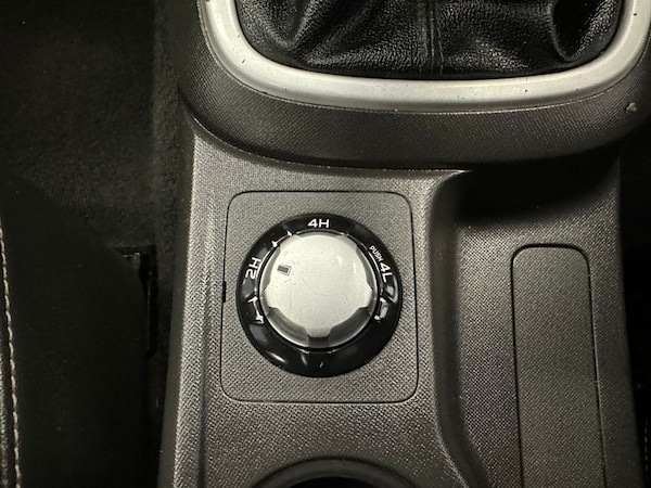 Used Isuzu D-Max 2018 for sale - 75516085: Photo 23
