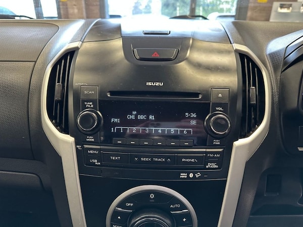 Used Isuzu D-Max 2018 for sale - 75516085: Photo 26
