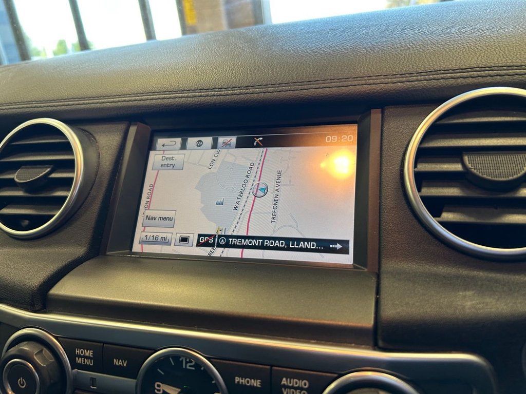 Used Land Rover Discovery 2016 for sale - 76698757: Photo 17