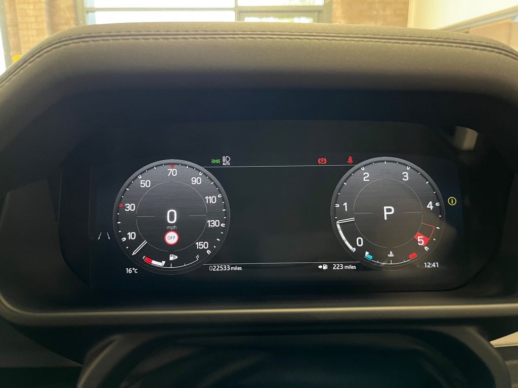 Used Land Rover Defender 2024 for sale - 76406979: Photo 17