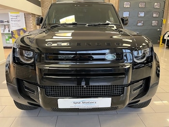 Used Land Rover Defender 2024 for sale - 76406979: Photo