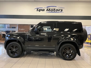 Used Land Rover Defender 2024 for sale - 76406979: Photo