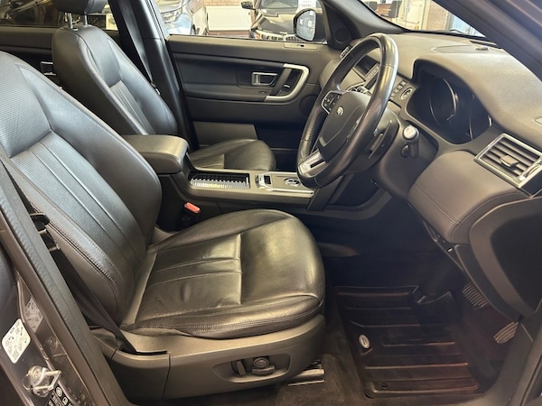 Used Land Rover Discovery Sport 2018 for sale - 76172951: Photo 12