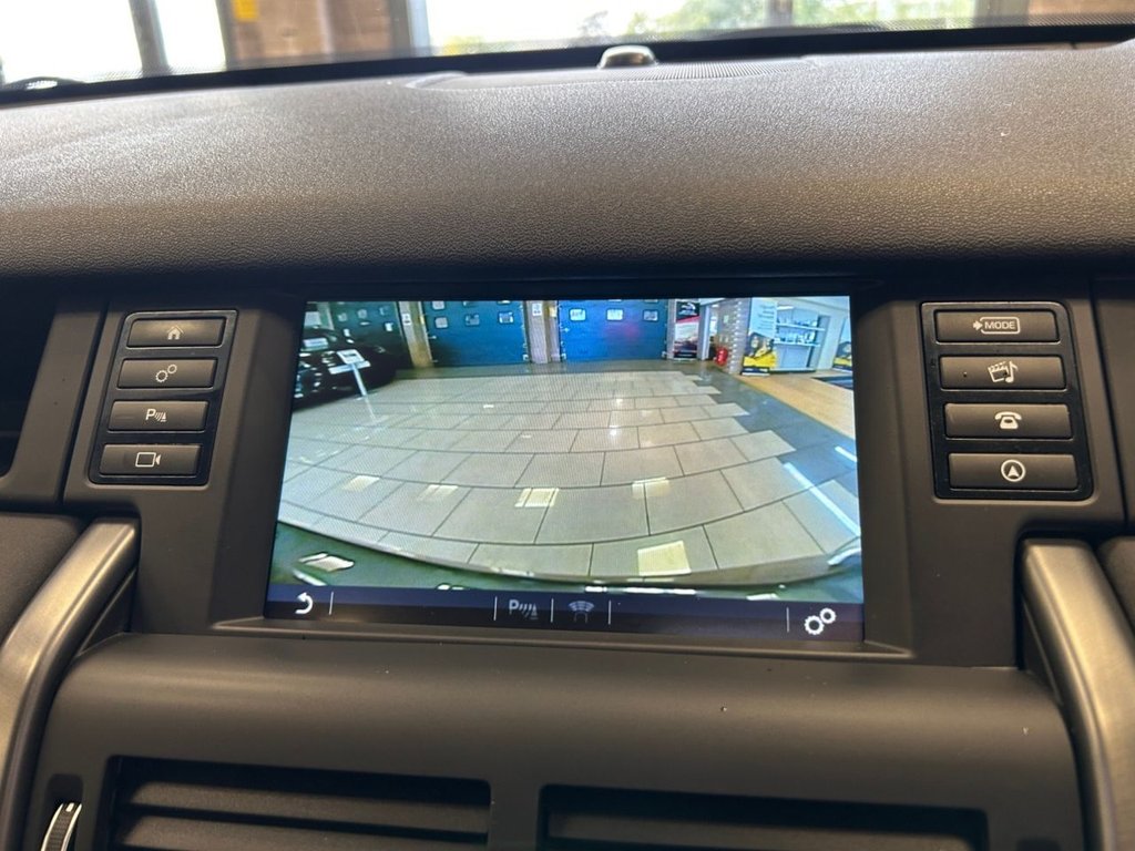 Used Land Rover Discovery Sport 2018 for sale - 76172951: Photo 26