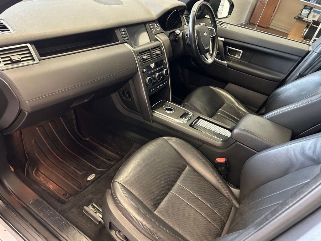 Used Land Rover Discovery Sport 2018 for sale - 76172951: Photo 29
