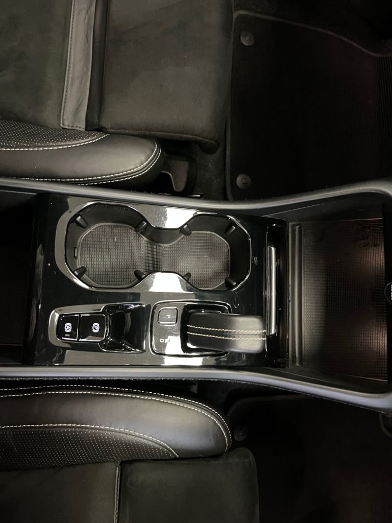 Used Volvo XC40 2018 for sale - 76481645: Photo 10