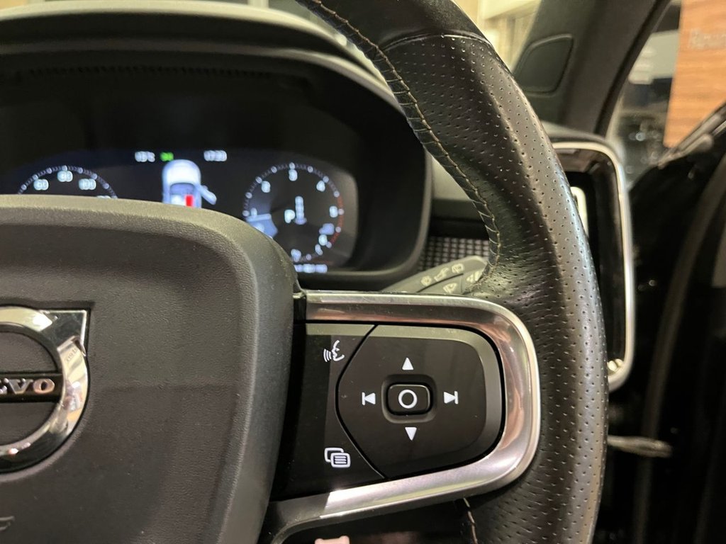 Used Volvo XC40 2018 for sale - 76481645: Photo 14