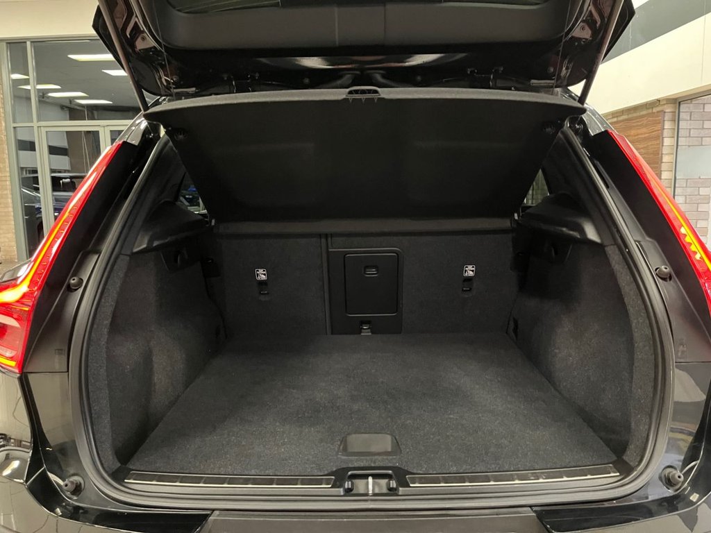 Used Volvo XC40 2018 for sale - 76481645: Photo 17