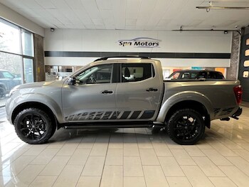 Used Nissan Navara 2021 for sale - 77849650: Photo