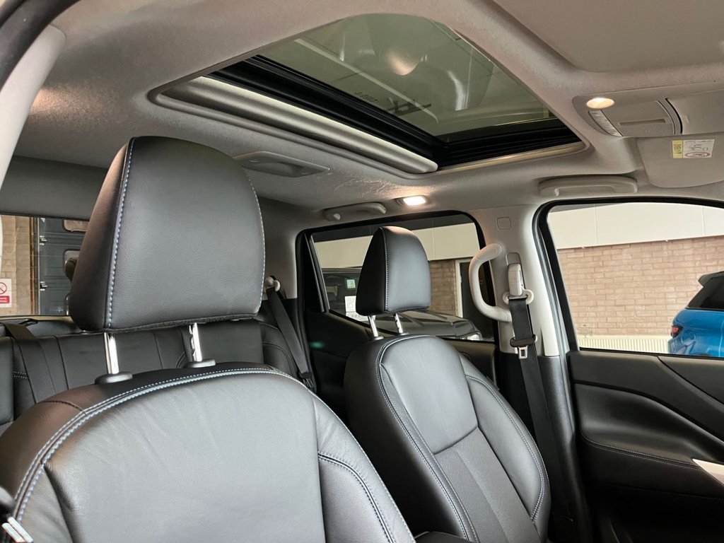 Used Nissan Navara 2021 for sale - 77849650: Photo 9