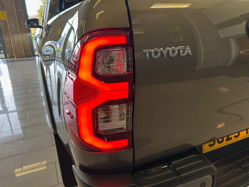 Used Toyota Hilux 2025 for sale - 76569974: Photo 11