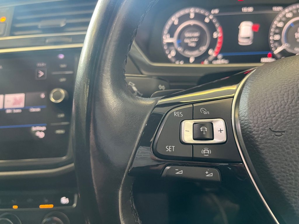 Used Volkswagen Tiguan 2018 for sale - 76210658: Photo 14