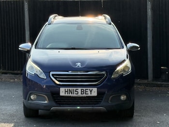 Used Peugeot 2008 2015 for sale - 79316350: Photo