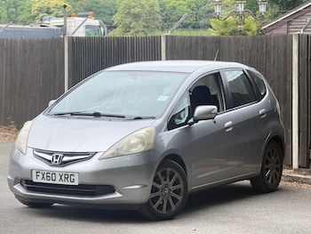 Used Honda Jazz 2010 for sale - 79107197: Photo