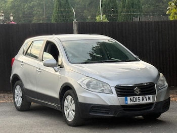 Used Suzuki SX4 S-Cross 2015 for sale - 79361505: Photo