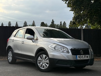 Used Suzuki SX4 S-Cross 2015 for sale - 79361505: Photo