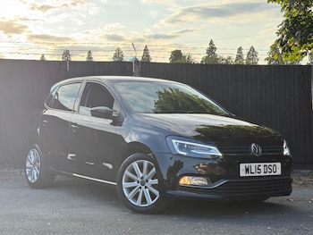 Used Volkswagen Polo 2015 for sale - 79235876: Photo