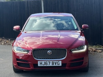 Used Jaguar XE 2017 for sale - 78635749: Photo