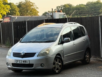 Used Toyota Corolla Verso 2003 for sale - 79268840: Photo