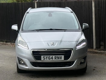 Used Peugeot 5008 2014 for sale - 78648653: Photo