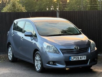Used Toyota Verso 2010 for sale - 78648655: Photo