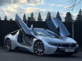 Used BMW i8 2016 for sale - 79034359: Photo