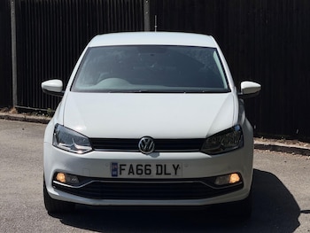Used Volkswagen Polo 2017 for sale - 78635701: Photo