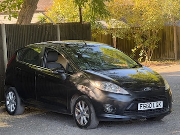 Used Ford Fiesta 2010 for sale - 79107513: Photo