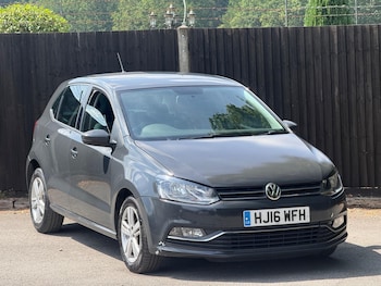 Used Volkswagen Polo 2016 for sale - 79168806: Photo