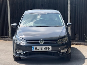 Used Volkswagen Polo 2016 for sale - 79168806: Photo