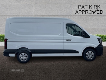 Used Nissan Interstar 2024 for sale - 76032895: Photo
